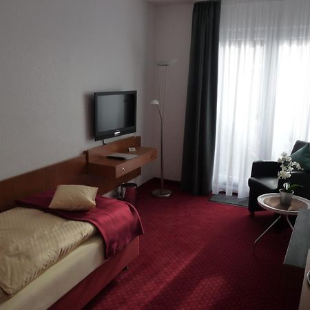 Hotel Sechzehn Leverkusen Eksteriør bilde